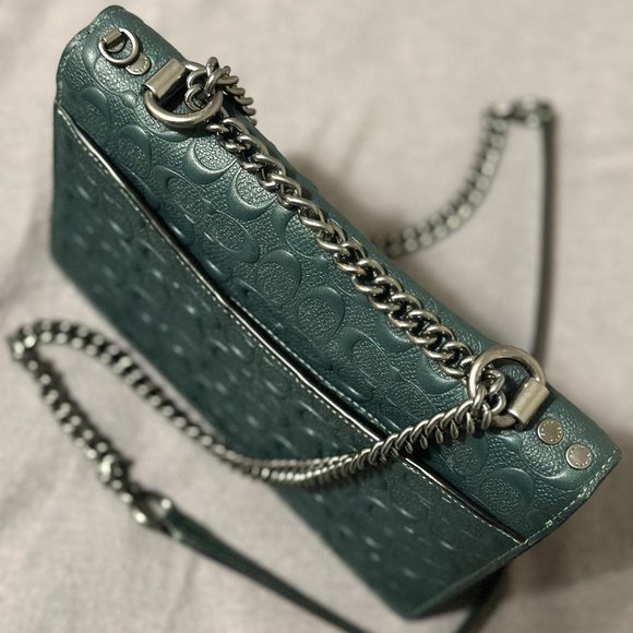 COACH Klare Crossbody in Signature Leather - Picture 4 of 5